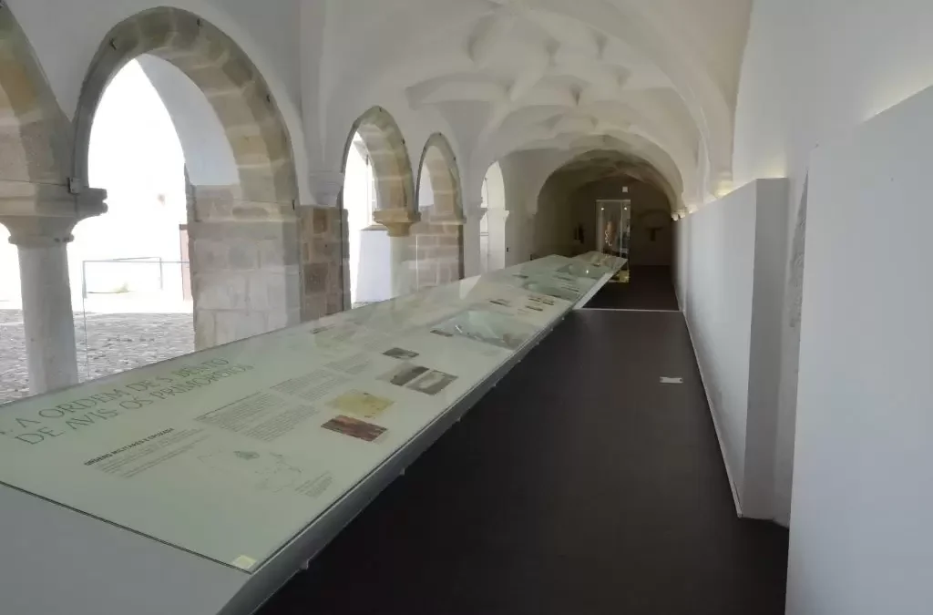 Durante a Feira Medieval aproveite para visitar o Centro Interpretativo da Ordem de Avis