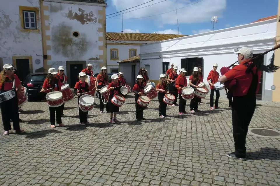 Grupo de Bombos de Pavia participa na Feira Medieval Ibérica de Avis!
